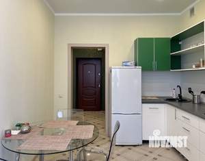 1-к квартира, вторичка, 42м2, 6/8 этаж