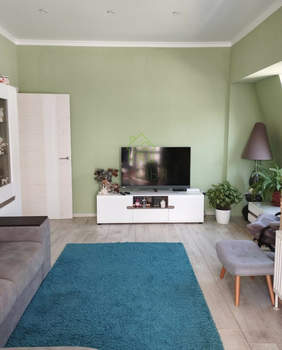 2-к квартира, вторичка, 62м2, 10/10 этаж