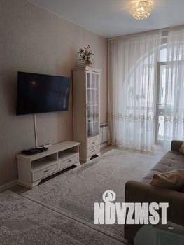 2-к квартира, вторичка, 71м2, 1/8 этаж
