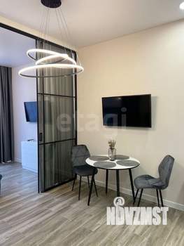 Студия квартира, вторичка, 33м2, 1/20 этаж