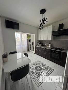 2-к квартира, вторичка, 65м2, 1/7 этаж