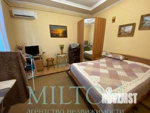 2-к квартира, вторичка, 45м2, 1/1 этаж