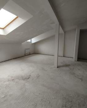 3-к квартира, вторичка, 119м2, 9/9 этаж