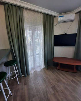 2-к квартира, вторичка, 67м2, 1/7 этаж