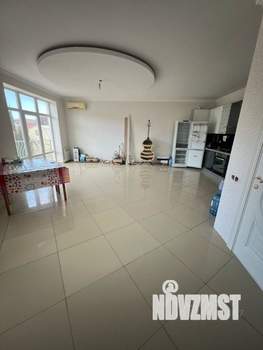 3-к квартира, вторичка, 171м2, 3/4 этаж