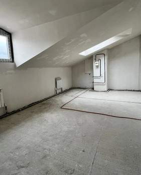 2-к квартира, вторичка, 94м2, 8/8 этаж