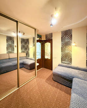 3-к квартира, вторичка, 38м2, 5/5 этаж