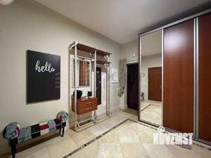3-к квартира, вторичка, 100м2, 1/9 этаж