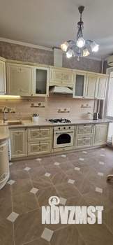 2-к квартира, вторичка, 76м2, 7/8 этаж