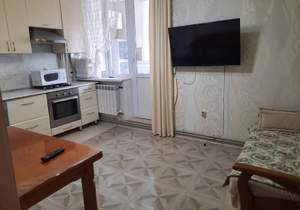 2-к квартира, вторичка, 80м2, 3/3 этаж