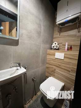 2-к квартира, вторичка, 66м2, 1/6 этаж