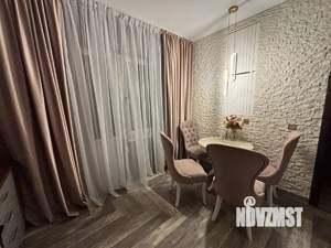 4-к квартира, вторичка, 97м2, 2/9 этаж