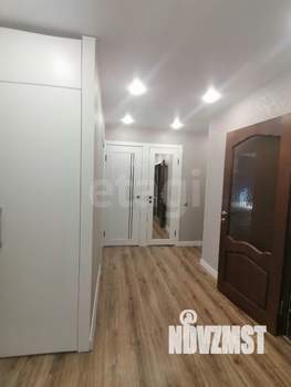 4-к квартира, вторичка, 78м2, 1/4 этаж