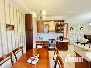 3-к квартира, вторичка, 118м2, 2/3 этаж