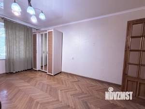 2-к квартира, вторичка, 54м2, 1/10 этаж