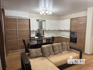 2-к квартира, вторичка, 70м2, 1/4 этаж