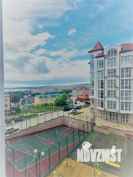 4-к квартира, вторичка, 130м2, 2/8 этаж