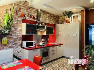 2-к квартира, вторичка, 65м2, 4/4 этаж