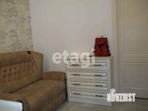 2-к квартира, вторичка, 62м2, 3/8 этаж