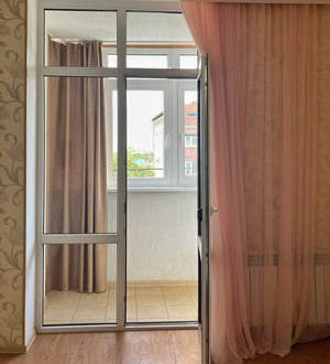 1-к квартира, вторичка, 63м2, 3/5 этаж