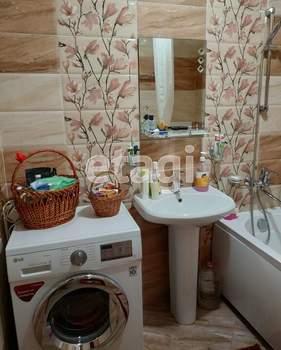 2-к квартира, вторичка, 56м2, 4/16 этаж