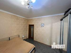 2-к квартира, вторичка, 70м2, 1/4 этаж