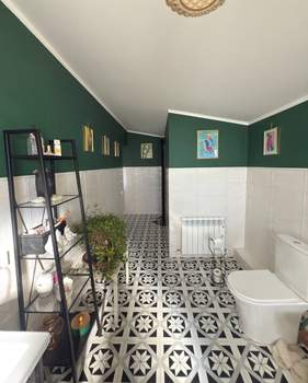 3-к квартира, вторичка, 95м2, 3/3 этаж