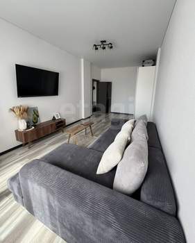 2-к квартира, вторичка, 65м2, 1/7 этаж