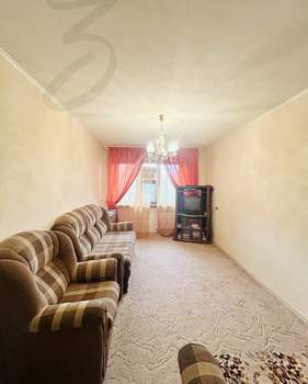 2-к квартира, вторичка, 40м2, 5/5 этаж