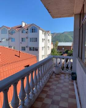 4-к квартира, вторичка, 145м2, 3/4 этаж