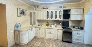 3-к квартира, вторичка, 88м2, 1/3 этаж