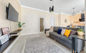 2-к квартира, вторичка, 43м2, 1/6 этаж