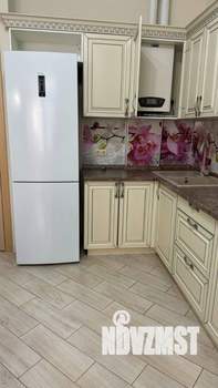 2-к квартира, вторичка, 63м2, 1/7 этаж