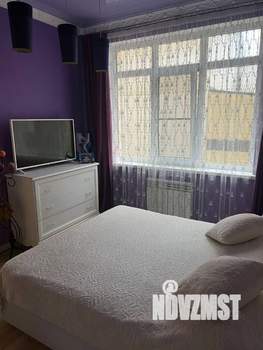 2-к квартира, вторичка, 64м2, 1/6 этаж