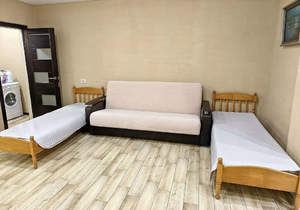 Студия квартира, вторичка, 56м2, 1/5 этаж