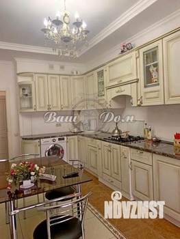 2-к квартира, вторичка, 80м2, 1/11 этаж