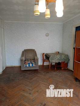 4-к квартира, вторичка, 62м2, 5/5 этаж