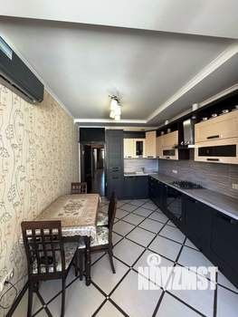 2-к квартира, вторичка, 80м2, 6/7 этаж