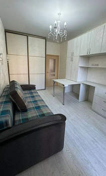 2-к квартира, вторичка, 63м2, 1/7 этаж
