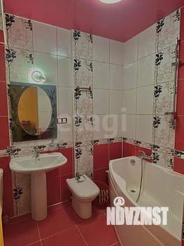 Студия квартира, вторичка, 53м2, 10/10 этаж