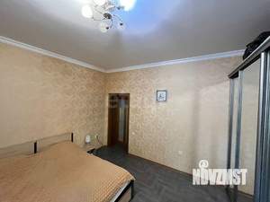 2-к квартира, вторичка, 71м2, 1/4 этаж