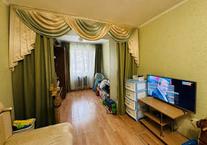 3-к квартира, вторичка, 76м2, 1/3 этаж