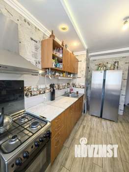 3-к квартира, вторичка, 64м2, 8/10 этаж