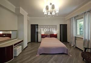2-к квартира, вторичка, 78м2, 1/6 этаж
