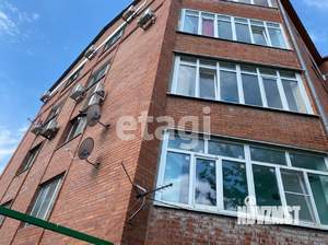 2-к квартира, вторичка, 39м2, 1/4 этаж