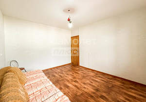 2-к квартира, вторичка, 56м2, 9/9 этаж