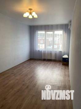 2-к квартира, вторичка, 60м2, 9/10 этаж