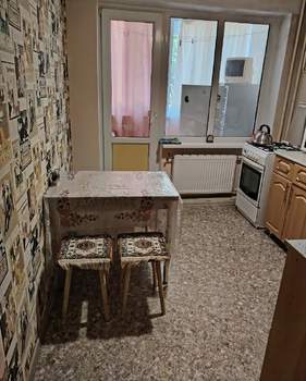 2-к квартира, вторичка, 47м2, 1/3 этаж