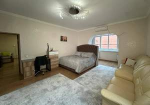 1-к квартира, вторичка, 76м2, 1/5 этаж