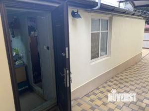 4-к квартира, вторичка, 89м2, 1/1 этаж